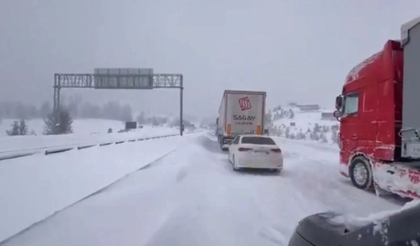 Bolu–Gerede Karayolu Kapatıldı: Tosya'da Konaklayacaklar