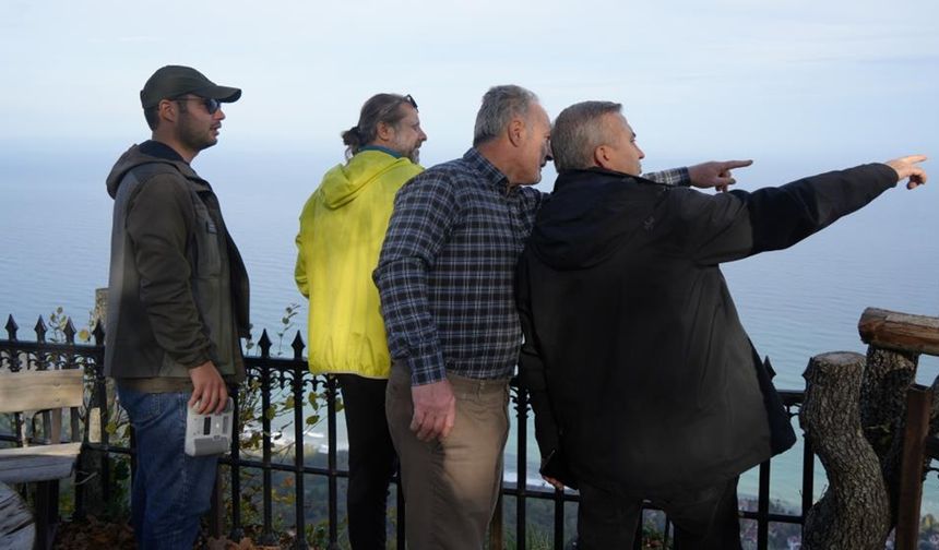 İnebolu’da Doğanın Yeni Gözdesi: Mavi Teras Ziyaretçilerini Büyülüyor
