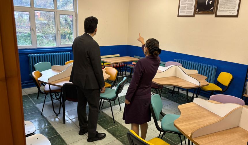 Kastamonu'nun ilçesinde yürütülen çalışmaları yerinde inceledi