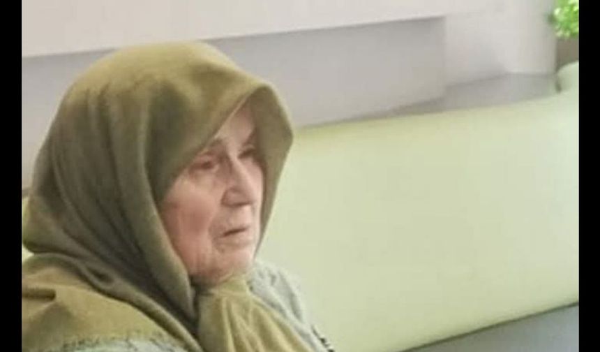 Sultan Hotan 08.12.2025 tarihinde Kastamonu'da vefat etti