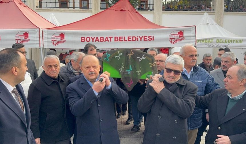 Kastamonu Valisi Dallı’dan kayınvalideye son görev