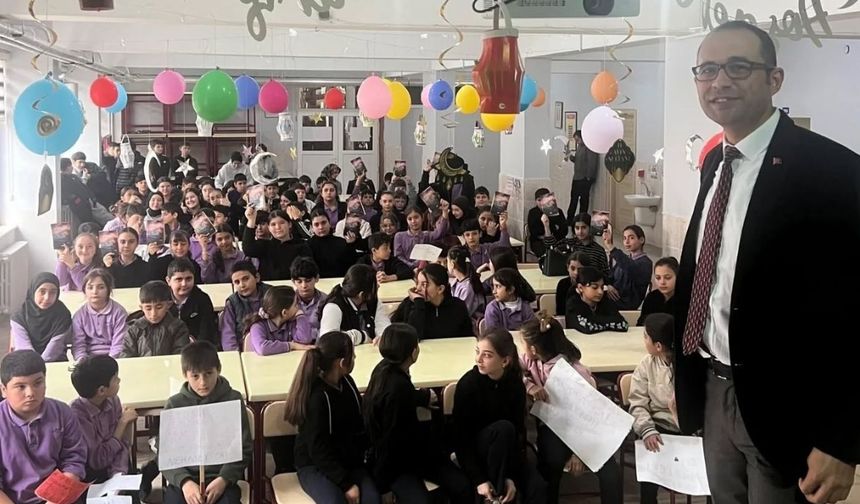 Taşköprü’de Ramazan etkinlikleri renklendi: Söyleşi ve imza günü yapıldı