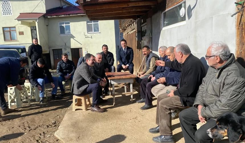 Taşköprü'nün köyünü yerinde inceledi: Vatandaşların taleplerini dinledi