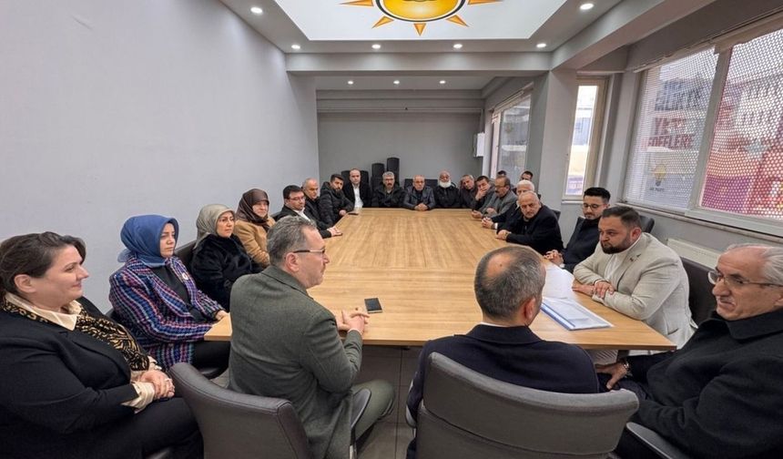 Tosya AK Parti’de kritik toplantı: Temayül yoklaması yapıldı