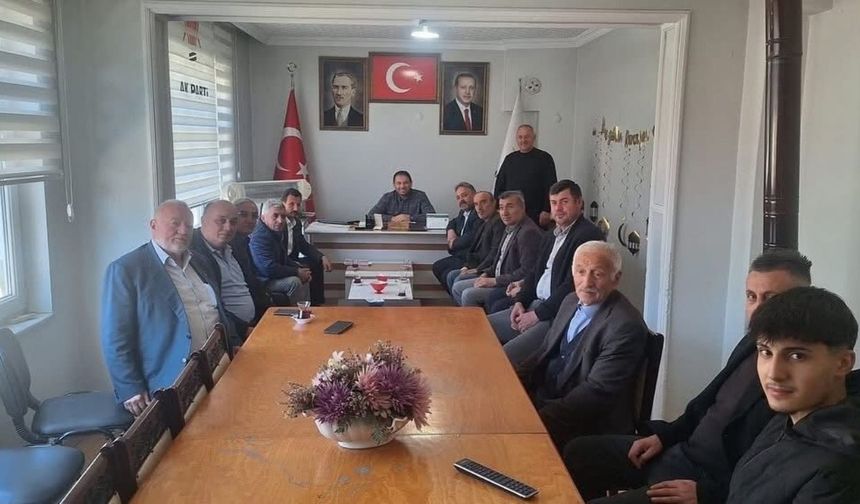 AK Parti Taşköprü’de muhtarlarla buluştu: Yerel gündem masaya yatırıldı
