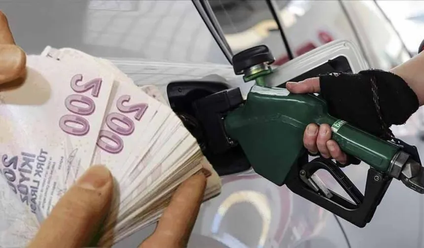 Araç sahiplerine bir darbe daha: Benzin ve motorine yeni zam yolda
