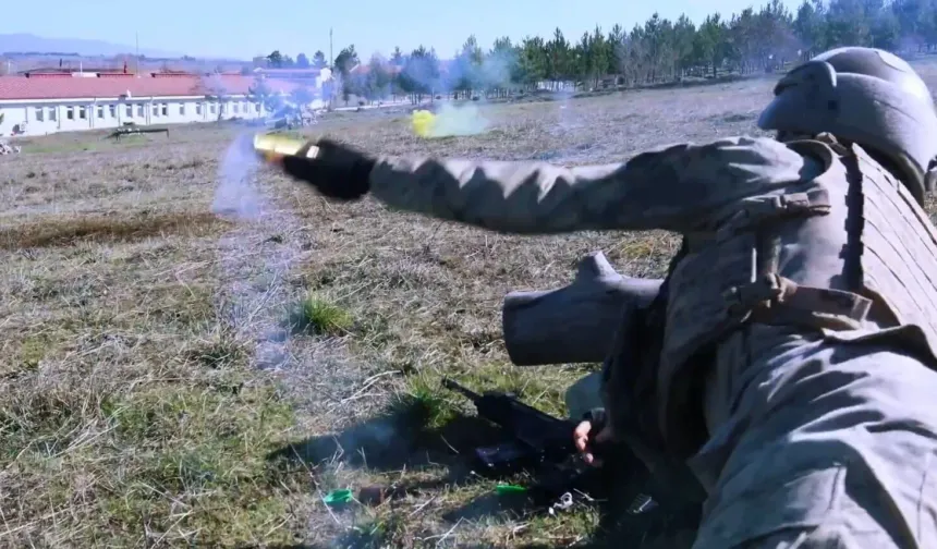 Ateş Altında Hedefe İlerlediler Kastamonu JGK Tatbikatı Tamamlandı