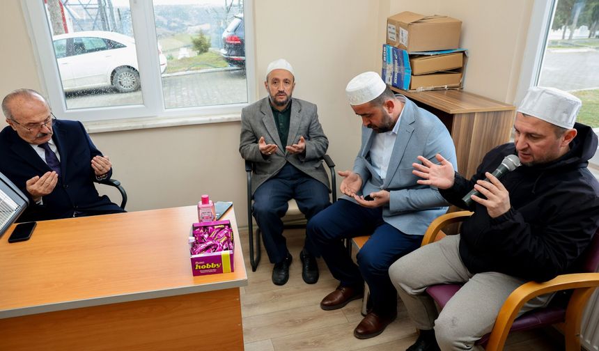 Taşköprü’de ölmüşlerimize vefa: Arife gününde Kur’an-ı Kerim ve dua