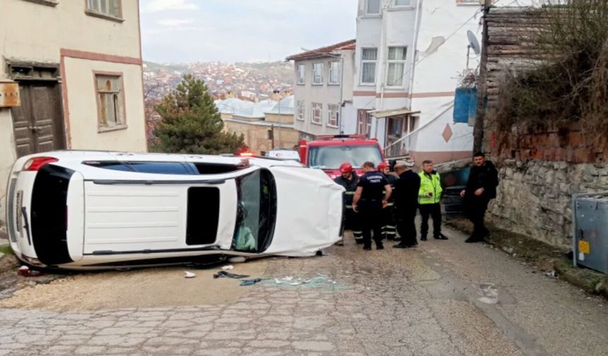 Kastamonu merkezde feci kaza: 2’si çocuk 3 kişi yaralandı