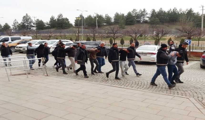 Kastamonu'da 6 kişi adliyeye sevk edildi: Midede uyarıcı madde sevkiyatı Kastamonu'da son buldu