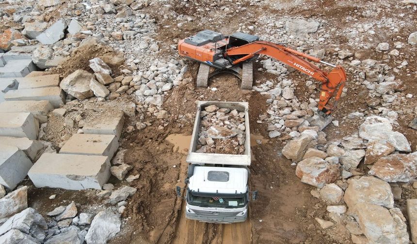 Kastamonu'nun turizm yolu çöktü! Ekipler seferber oldu