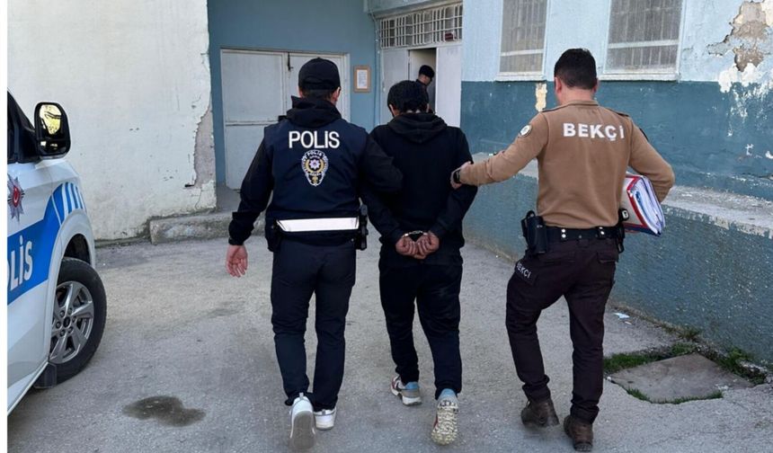 Kastamonu’da 24 Yıl Hapis Cezası Bulunan Şahıs Yakalandı