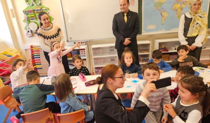 Kastamonu’da bayram sevinci: Bakan Tekin öğrenciler için harçlık gönderdi