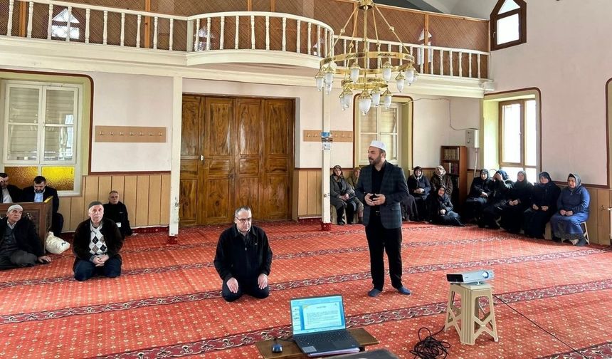 Kastamonu’da hac hazırlık kursu başladı: Adaylara kapsamlı eğitim