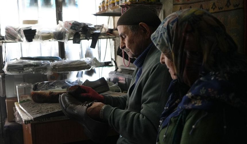 Kastamonu’da yarım asrı aşan sevgi: Her sabah dükkana el ele gidiyorlar