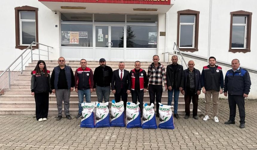Kastamonu'da yüzde 75 hibeli 500 kilogram tohum dağıtıldı