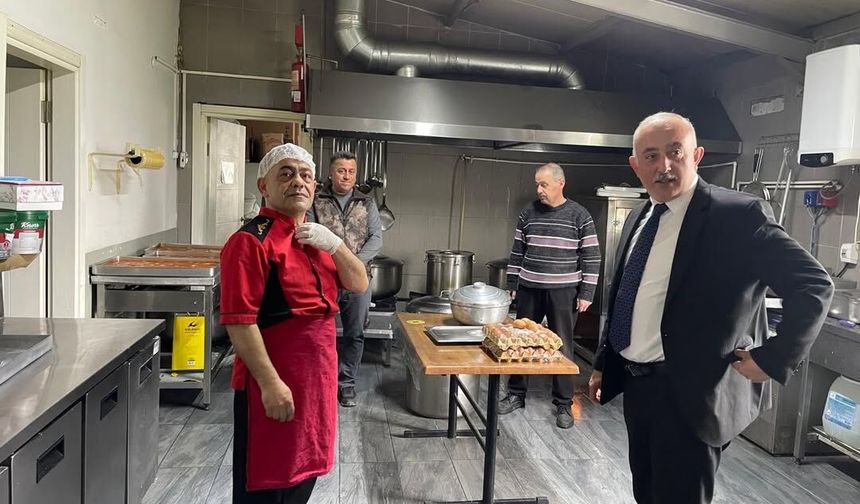 Kastamonu'nun ilçesinde Ramazan boyunca 300 kişiye destek!