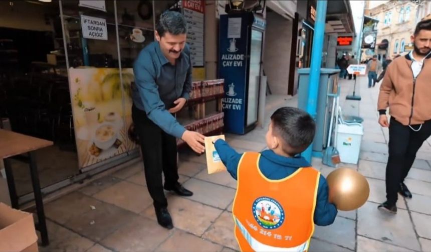 Kastamonu’nun miniklerinden Ramazan sürprizi: Şehir merkezinde yüzler güldü