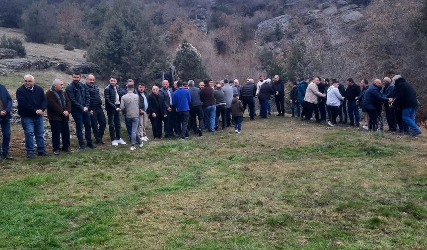 Taşköprü’de köyde geleneksel bayramlaşma sevinci yaşandı