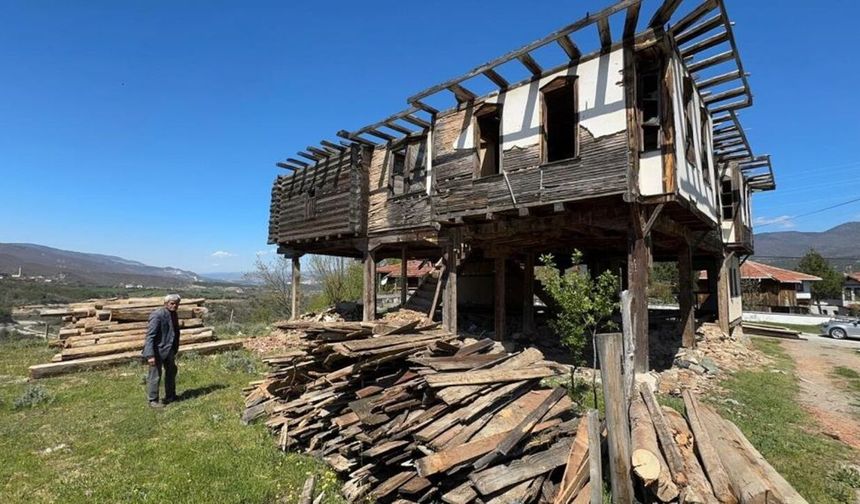 Kastamonu'da 250 yıllık tarihi konağa yıkım kararı: 2 katlı konakta 7 oda vardı!