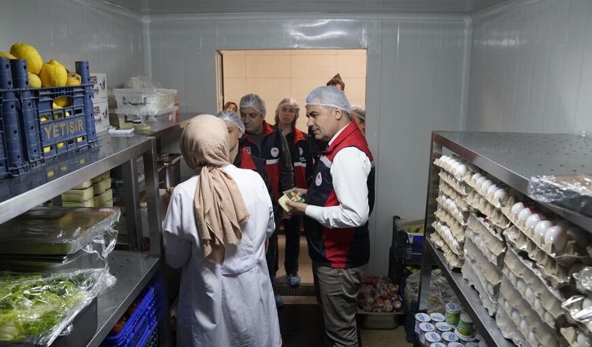 81 ilde denetim: Kastamonu'da hastane mutfağı yerinde incelendi!