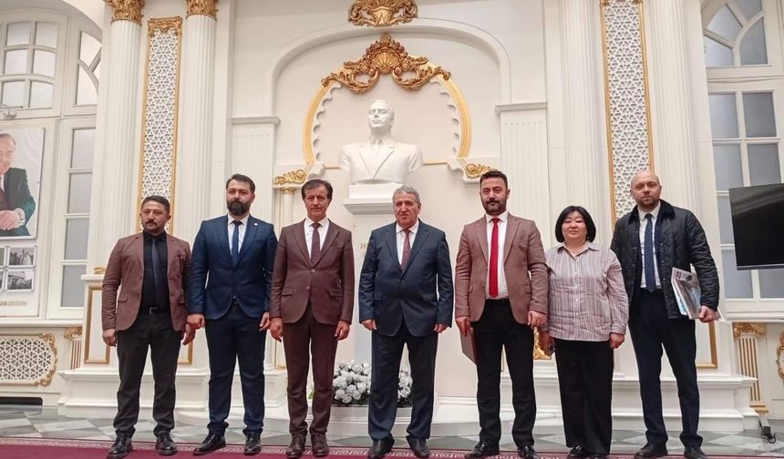 Azerbaycan ile Türkiye arasında akademik iş birliği güçleniyor