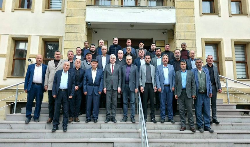 Taşköprü’den Muhtarlar ve Meclis Üyeleri, Ünlü'yü tebrik etti