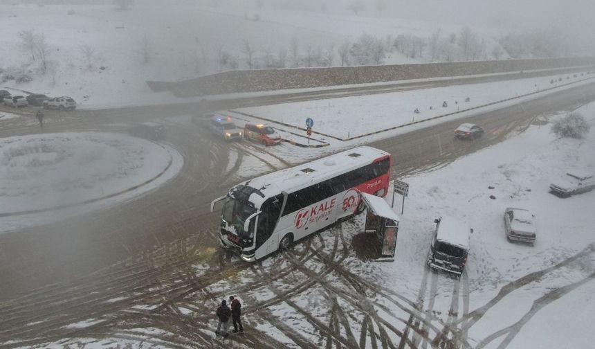 Kastamonu’da 10 araç birbirine girdi: Başkan Ergin’in makam aracı da kazaya karıştı