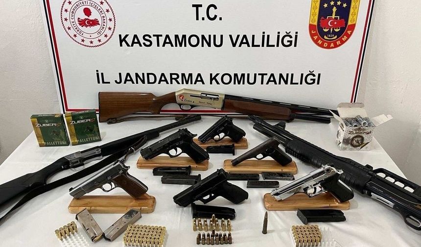 Kastamonu'da çok sayıda silah yakalandı: 7 kişi gözaltına alındı