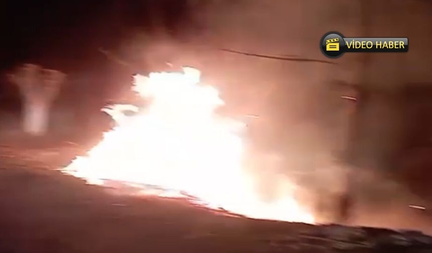 Taşköprü’de yangın: Karanlığı alevler aydınlattı