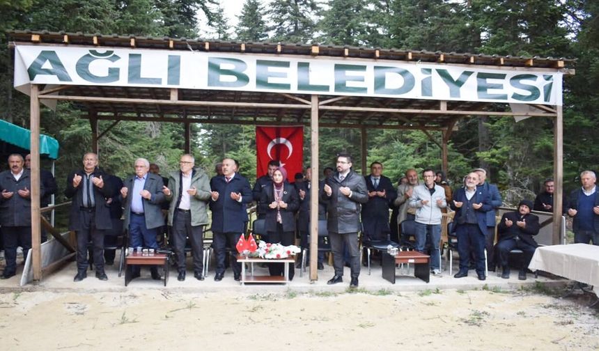 Ağlı'da manevi buluşma