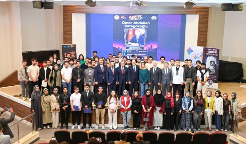 BTK Başkanı Karagözoğlu Kastamonu Üniversitesi’nde gençlerle buluştu