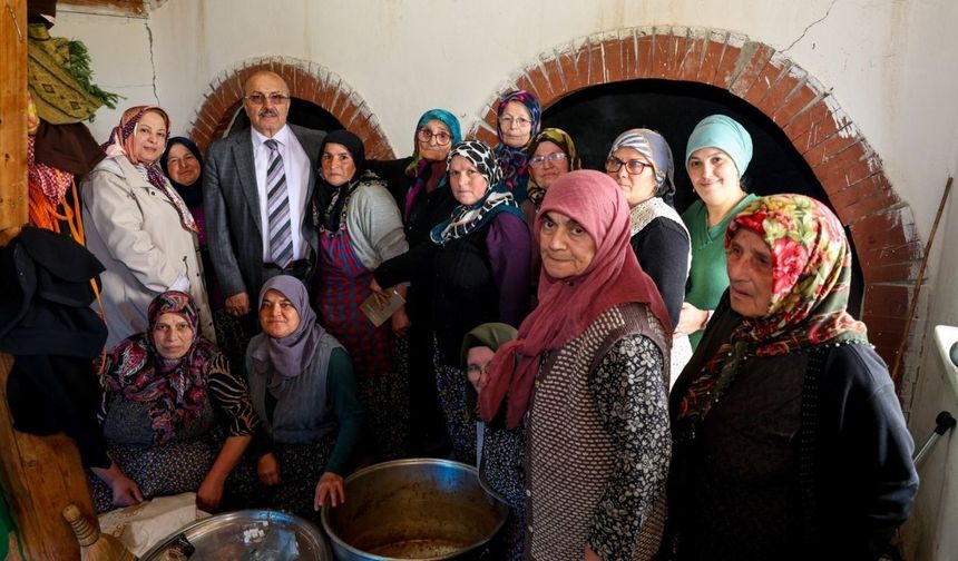 Erik Köyü’nde asırlık gelenek: Binlerce kişi dualarda buluştu