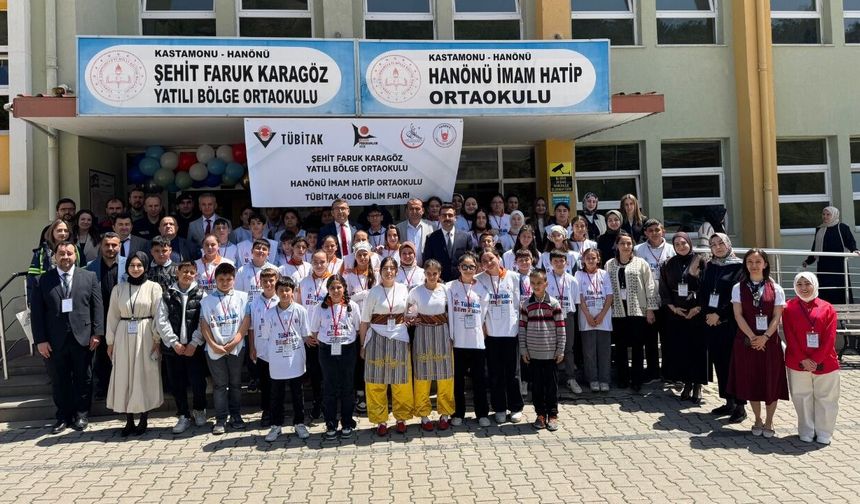Hanönü’nde bilim şöleni: Öğrencilerin projeleri büyük ilgi gördü
