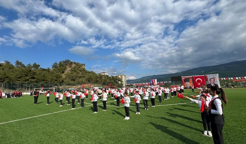 Hanönü’de 19 Mayıs coşkusu stadyuma taştı