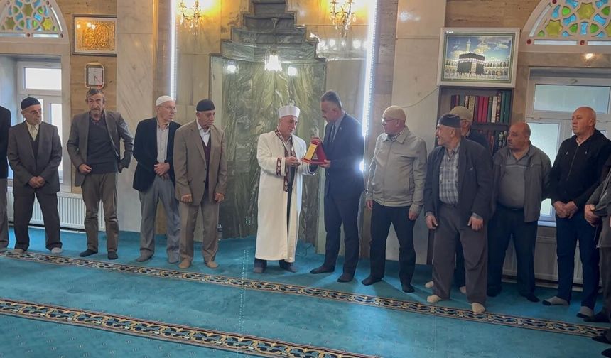 Taşköprü'de 30 yıllık hizmetin ardından duygusal veda