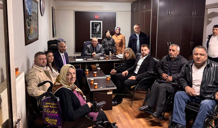 Kastamonu’da AK Parti heyetinden anlamlı ziyaret