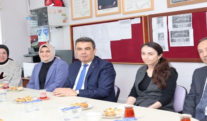 İl Milli Eğitim Müdürü Gümüş, Taşköprü Muzafferettin Gazi İlkokulunda