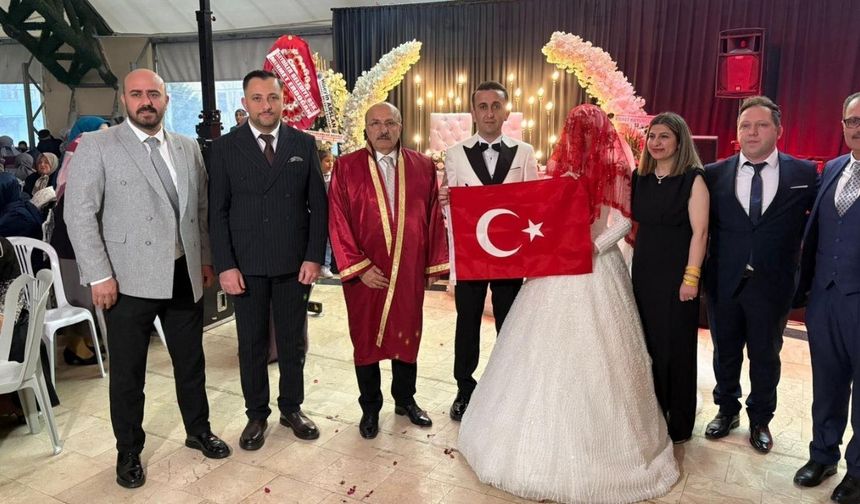 Taşköprü’de Muharrem Alparslan ve Merve çiftinden ömürlük imza