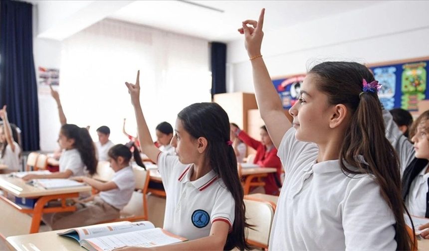 Okullar için geri sayım başladı: İşte MEB'in açıkladığı yeni eğitim takvimi