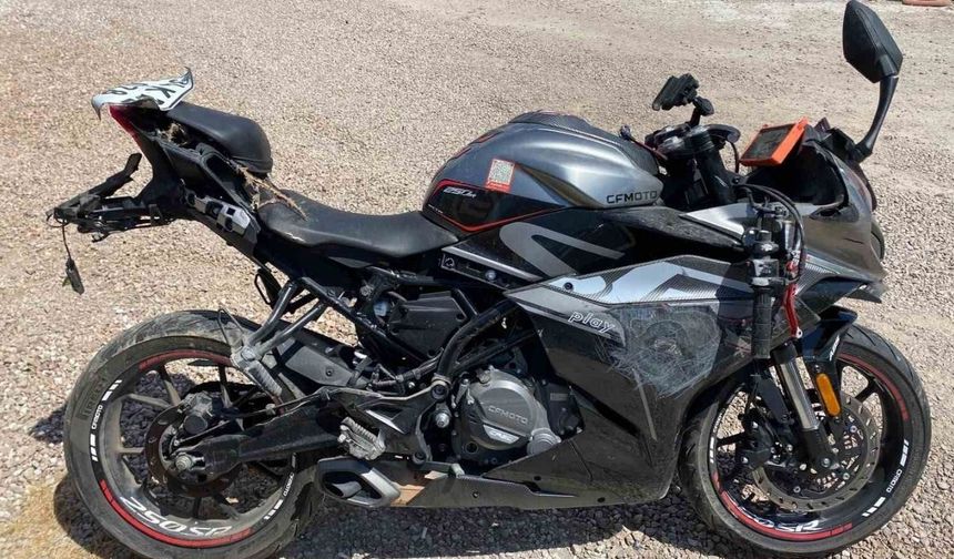 Eve dönüş yolunda feci kaza: Genç motosikletli hayatını kaybetti