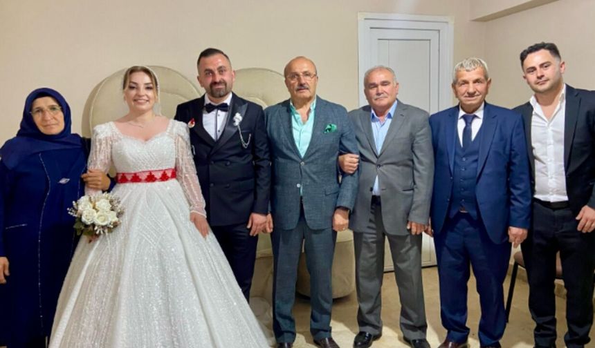 Taşköprü’de Özkan ve Demir ailelerinin mutlu günü