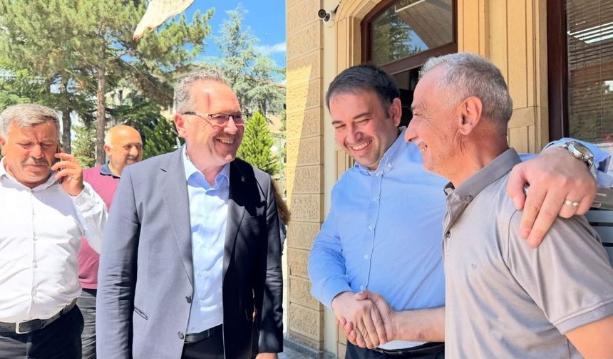 AK Parti Kastamonu teşkilatı Taşköprü’de vatandaşlarla buluştu