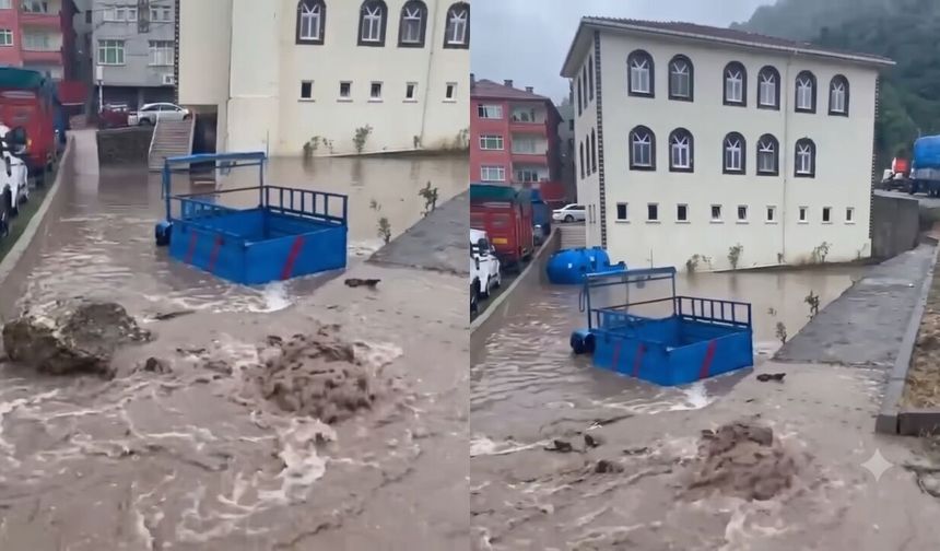 Kastamonu'da sağanak sele dönüştü: Camiyi su bastı
