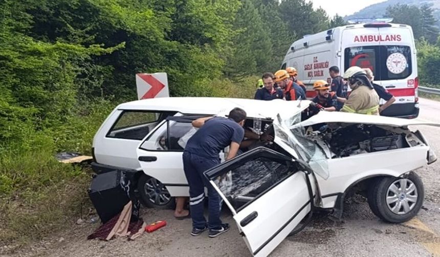 Kastamonu plakalı tırın karıştığı feci kazada acı haber
