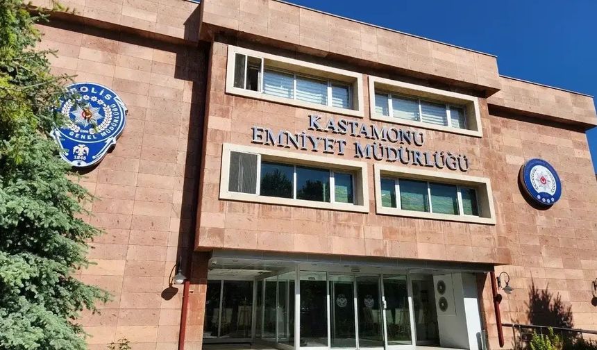 Kastamonu’da zehir tacirlerine darbe: Binlerce hap ele geçirildi