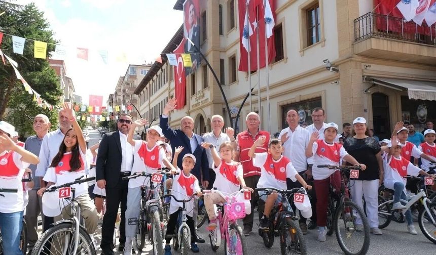 Taşköprü’de dostluk için pedallar çevrilecek