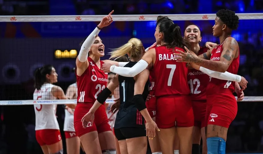 Avrupa’da Türkiye fırtınası! Filenin Sultanları çeyrek finalde