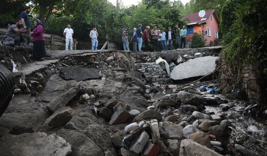 Kastamonu'da turuncu alarm sonrası sel felaketi: Köylerde hasar büyük!
