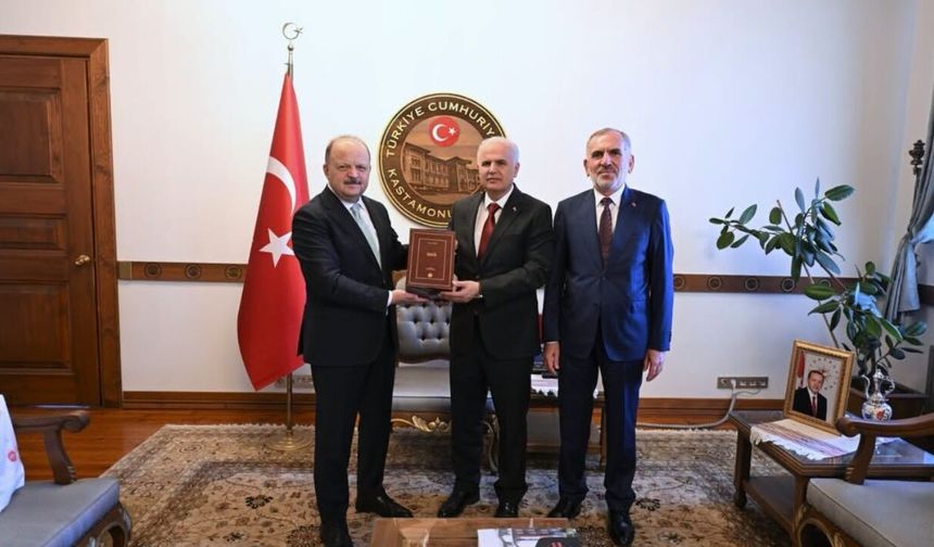 Diyanet İşleri Başkan Yardımcısı Hazırlar’dan Kastamonu Valisi Dallı’ya ziyaret